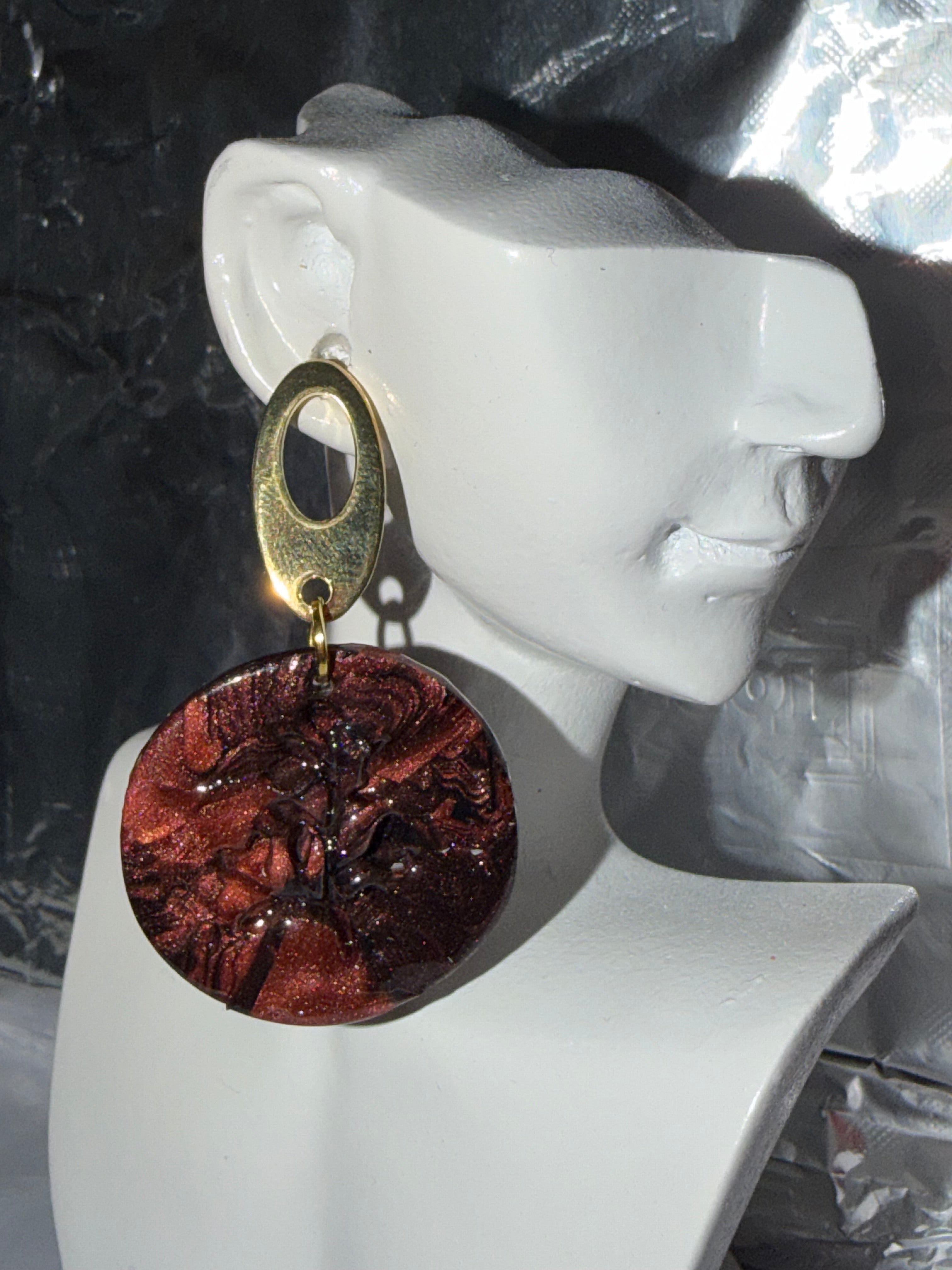 Boucles d’oreilles artisanales en pâte polymère bronze marbré – BERGAMOTTA