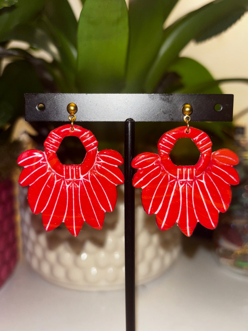 Plumes d'Amazonie – Créations en pâte polymère | Boucles d'oreilles légères faites main